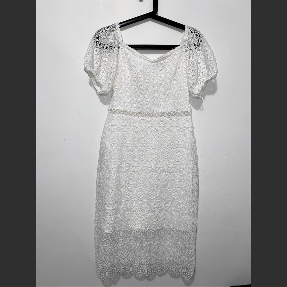 EXPRESS Off shoulder white midi lace dress